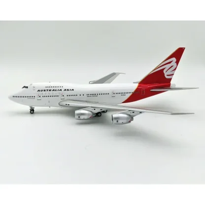 InFlight IF747SPQF0823 1:200 Qantas Boeing 747SP-38 VH-EAA - Miniature Marvels: Airplane Models & Painted Dice* Airplane Model