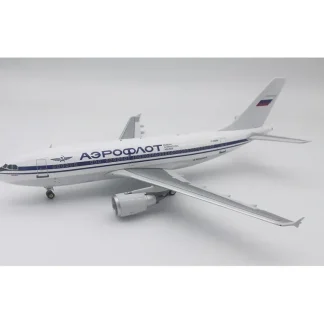 *Inflight IF310SU0620 1:200 Russian International Airlines Airbus A310-308 - Miniature Marvels: Airplane Models & Painted Dice* Airplane Model