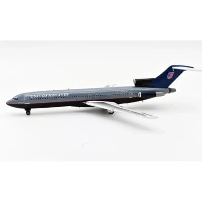 Inflight IF722UA7447 1:200 United Airlines Boeing 727-222/Adv N7447U - Miniature Marvels: Airplane Models & Painted Dice* Airplane Model