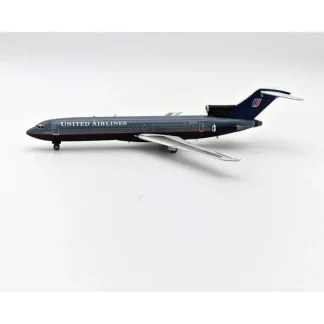 Inflight IF722UA0123A 1:200 United Airlines Boeing 727-200 - Miniature Marvels: Airplane Models & Painted Dice* Airplane Model