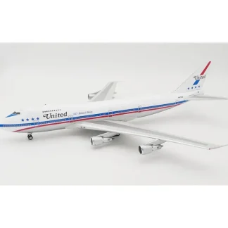 *Inflight IF741UA0818P 1:200 United Boeing 747-100 - Miniature Marvels: Airplane Models & Painted Dice* Airplane Model