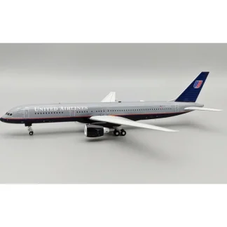 InFlight200 IF752US0923 United Airlines Boeing 757-222 N515UA - Miniature Marvels: Airplane Models & Painted Dice* Airplane Model