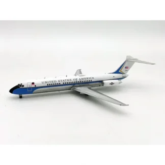 *InFlight IFVC9USAF81 1:200 USAF McDonnell Douglas VC-9C - Miniature Marvels: Airplane Models & Painted Dice* Airplane Model