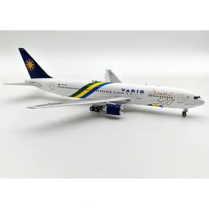 InFlight200 IF763VR0621 Varig Boeing 767-300 PP-VOK - Miniature Marvels: Airplane Models & Painted Dice* Airplane Model