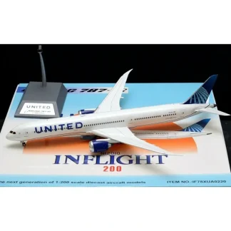*Inflight IF78XUA0220 1:200 United Airlines Boeing 787-10 - Miniature Marvels: Airplane Models & Painted Dice* Airplane Model