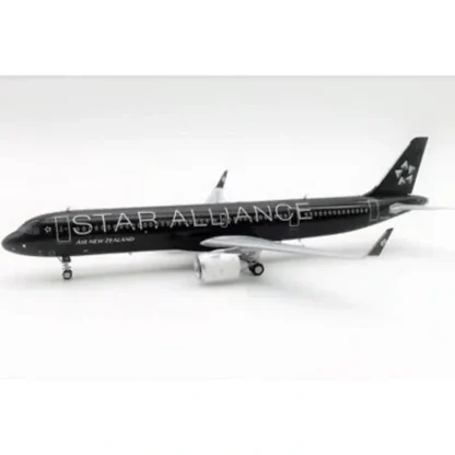 InFlight IF321ZK1222 1:200 Air New Zealand A321NEO ZK-OYB - Miniature Marvels: Airplane Models & Painted Dice* Airplane Model
