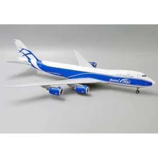 JC Wings 1:200 Air Bridge Cargo Boeing747-8F JC2290 - Miniature Marvels: Airplane Models & Painted Dice* Airplane Model