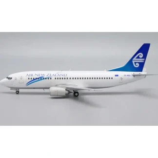 JC Wings 1:200 Air New Zealand Boeing 737-300 XX20075 - Miniature Marvels: Airplane Models & Painted Dice* Airplane Model