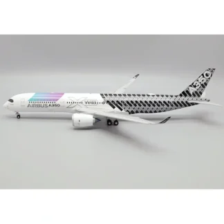 JC Wings 1:200 Airbus Industrie Airbus A350-900 LH2288A (Flaps Down) - Miniature Marvels: Airplane Models & Painted Dice* Airplane Model