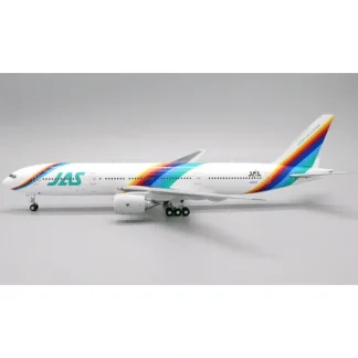 JC Wings EW2772004 1:200 Japan AS Boeing 777-200 - Miniature Marvels: Airplane Models & Painted Dice* Airplane Model