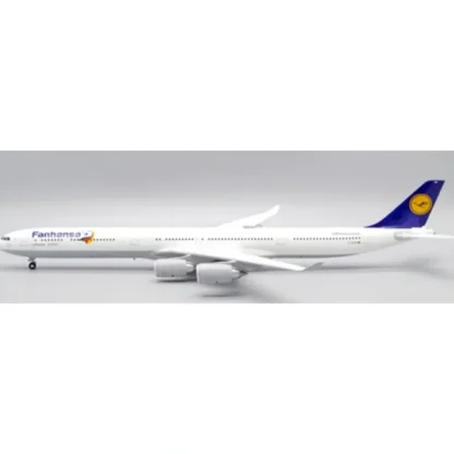 JC Wings EW2346005 1:200 Lufthansa A340-600 D-AIHN "Fanhansa" - Miniature Marvels: Airplane Models & Painted Dice* Airplane Model