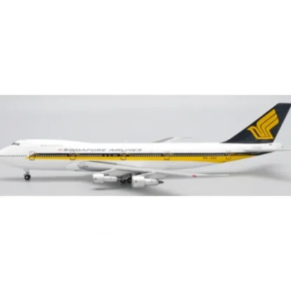 JC Wings EW4742002 1:400 Singapore Airlines Boeing 747-200 9V-SQO - Miniature Marvels: Airplane Models & Painted Dice* Airplane Model