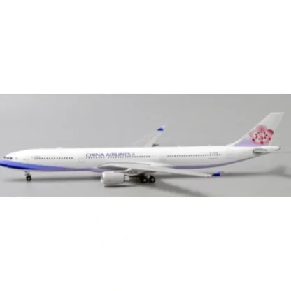 JC Wings JC4CAL193 1:400 China Airlines Airbus A330-300 B-18302 - Miniature Marvels: Airplane Models & Painted Dice* Airplane Model