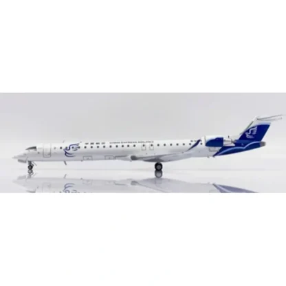 JC Wings JC2HXA0340 1:200 China Express Airlines CRJ900LR B-3382 - Miniature Marvels: Airplane Models & Painted Dice* Airplane Model
