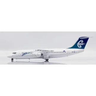 JC Wings JC2NZM0331 1:200 Air New Zealand Link BAe 146-300 ZK-NZL - Miniature Marvels: Airplane Models & Painted Dice* Airplane Model