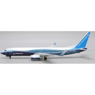 JC Wings JC2RYR498 1:200 Ryanair Boeing 737-800 EI-DCL "Dreamliner" - Miniature Marvels: Airplane Models & Painted Dice* Airplane Model