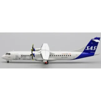 JC Wings JC2SAS428 1:200 SAS Scandinavian Airlines ATR 72-600 ES-ATH - Miniature Marvels: Airplane Models & Painted Dice* Airplane Model