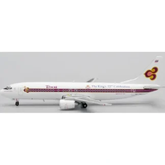 JC Wings JC4THA987 1:400 Thai Airways B737-400 HS-TDJ "The King's 72nd Celebration" - Miniature Marvels: Airplane Models & Painted Dice* Airplane Model