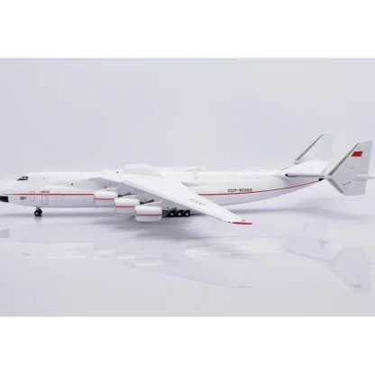 JC Wings LH21225 1:200 Antonov An-225 CCCP-82060 "Red Line" - Miniature Marvels: Airplane Models & Painted Dice* Airplane Model