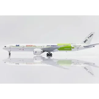 JC Wings LH4339 1:400 Boeing IAI 777-300ERSF AerCap Kalitta N778CK "Big Twin" - Miniature Marvels: Airplane Models & Painted Dice* Airplane Model