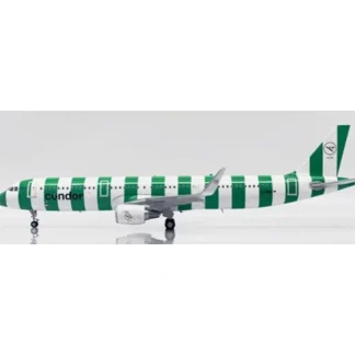 JC Wings LH2407 1:200 Condor Airbus A321 - Miniature Marvels: Airplane Models & Painted Dice* Airplane Model