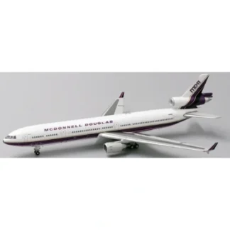 JC Wings LH4076 1:400 House Color McDonnell Douglas MD-11 N211MD - Miniature Marvels: Airplane Models & Painted Dice* Airplane Model