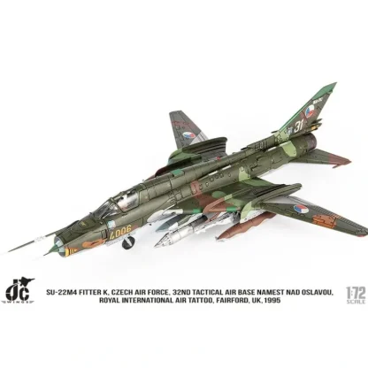 JC Wings Military JCW-72-SU20-005 1:72 SU-22M4 Fitter K Czech Air Force, 32nd Tactical Air Base Royal International Air Tattoo - Miniature Marvels: Airplane Models & Painted Dice* Airplane Model
