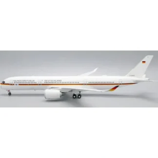 JC Wings XX20023 1:200 German Air Force A350-900ACJ - Miniature Marvels: Airplane Models & Painted Dice* Airplane Model
