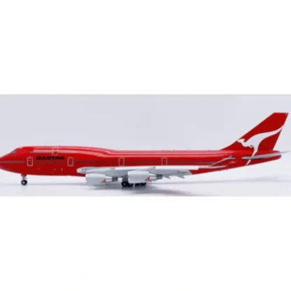 JC Wings XX20376 1:200 Qantas Boeing 747-400 "All Red" Reg: VH-OEJ - Miniature Marvels: Airplane Models & Painted Dice* Airplane Model