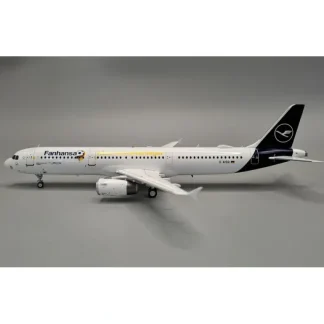 JFox JF-A321-024 1:200 Lufthansa Airbus A321-231 "Fanhansa Mannschaftsflieger" - Miniature Marvels: Airplane Models & Painted Dice* Airplane Model