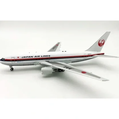 JFox JF-767-2-001P 1:200 JAL Boeing 767-200 - Miniature Marvels: Airplane Models & Painted Dice* Airplane Model