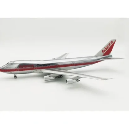 JP60 Models JP60-AV-742-64 Avianca 747-200 N9664 - Miniature Marvels: Airplane Models & Painted Dice* Airplane Model