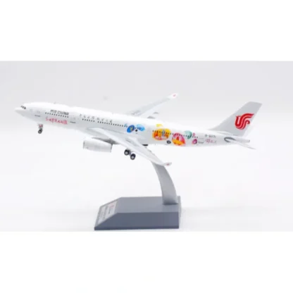 KJ Models KJ-A332-098 1:200 Air China AirbusA330-243 B-6071 "JinLi Livery" - Miniature Marvels: Airplane Models & Painted Dice* Airplane Model