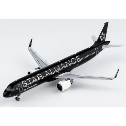 NG 13056 1:400 Air New Zealand A321neo ZK-OYB star alliance black - Miniature Marvels: Airplane Models & Painted Dice* Airplane Model