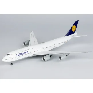 NG 78010 1:400 Lufthansa Boeing 747-8 D-ABYM - Miniature Marvels: Airplane Models & Painted Dice* Airplane Model