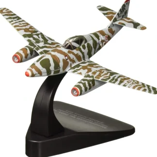 Oxford AC061 Messerschmitt Me 262A Luftwaffe KG 51, 9K+EN - Miniature Marvels: Airplane Models & Painted Dice* Airplane Model