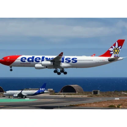 Phoenix Models 11887 1:400 Edelweiss Air A340-300 HB-JMC - Miniature Marvels: Airplane Models & Painted Dice* Airplane Model