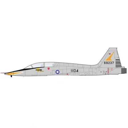 Pre Order Hobby Master HA33002 1:72 F-5B Freedom Fighter 1104/66-9237, ROCAF, 1960s - Miniature Marvels: Airplane Models & Painted Dice* Airplane Model