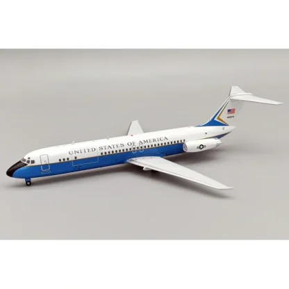 Pre-Order InFlight200 IFC9A0876 US Air Force C-9A Nightingale (DC-9-32CF) 71-0876 - Miniature Marvels: Airplane Models & Painted Dice* Airplane Model