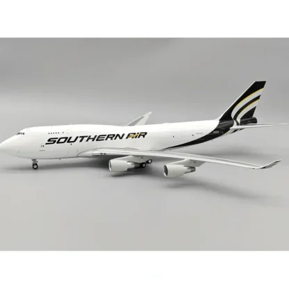 Pre-order InFlight200 IF7447SA1124 1:200 Southern Air Boeing 747-412(BDSF) N400SA - Miniature Marvels: Airplane Models & Painted Dice* Airplane Model
