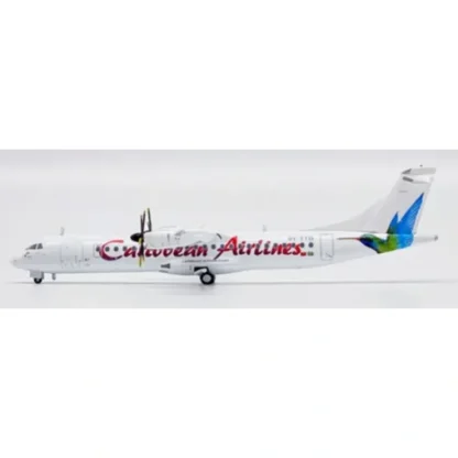 Clearance Pre-Order JC Wings JC4BWA0064 1:400 Caribbean Airlines ATR 72-600 9Y-TTD - Miniature Marvels: Airplane Models & Painted Dice Airplane Model