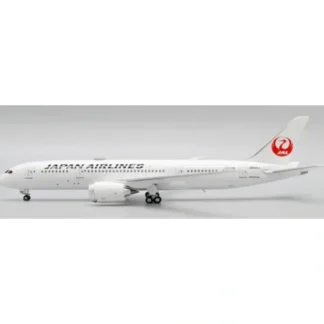 Fashion Pre-Order JC Wings SA4002 1:400 Japan Airlines Boeing 787-8 Dreamliner Reg: JA833J - Miniature Marvels: Airplane Models & Painted Dice Airplane Model