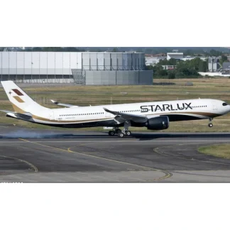 Cheap Pre-Order Phoenix 11928 1:400 Starlux A330-900neo B-58305 - Miniature Marvels: Airplane Models & Painted Dice Airplane Model
