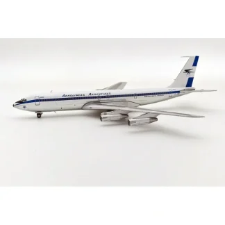 Online Retro Models RM70301P 1:200 Aerolineas Argentinas Boeing 707-387C - Miniature Marvels: Airplane Models & Painted Dice Airplane Model