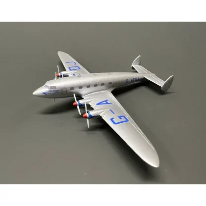 Cheap SC2DH9102 Sky Classics 1:200 De Havilland DH.91 Albatross G-AFOJ Falcon Imperial Airways 1939 - Miniature Marvels: Airplane Models & Painted Dice Airplane Model