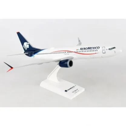 Online SkyMarks 1:130 Aeromexico Boeing 737 Max 8 SKR958 - Miniature Marvels: Airplane Models & Painted Dice Airplane Model