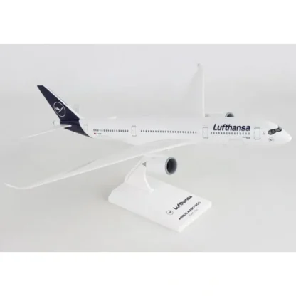 New SkyMarks 1:200 Lufthansa Airbus A350-900 SKR1027 - Miniature Marvels: Airplane Models & Painted Dice Airplane Model