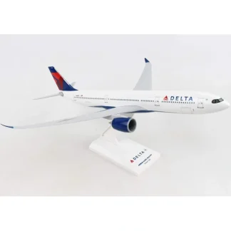 Hot SKYMARKS SKR984 DELTA A330-900NEO 1/200 - Miniature Marvels: Airplane Models & Painted Dice Airplane Model