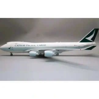*WB Models WB-747-4-066 1:200 Cathay Cargo Boeing 747-400 B-LIC - Miniature Marvels: Airplane Models & Painted Dice* Airplane Model
