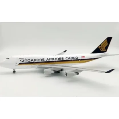 Outlet WB Models WB-747-4-062 1:200 Singapore Airlines Cargo Boeing 747-400 9V-SCA - Miniature Marvels: Airplane Models & Painted Dice Airplane Model